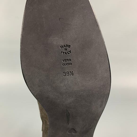 MOSCHINO Size 9.5 Brown Suede Gold Trim Laces - Picture 7 of 7